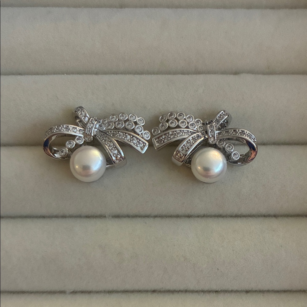 Edgy Bow Pearl Earrings, Gold Filled Crystal Design, High Luster Pearls
